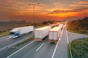 How M&Y Personal Injury Lawyers Can Help After an Accident Involving a Large Truck in Hollywood