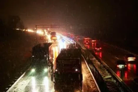 Have-You-Been-Hurt-In-A-Multi-Car-Pile-up_-1